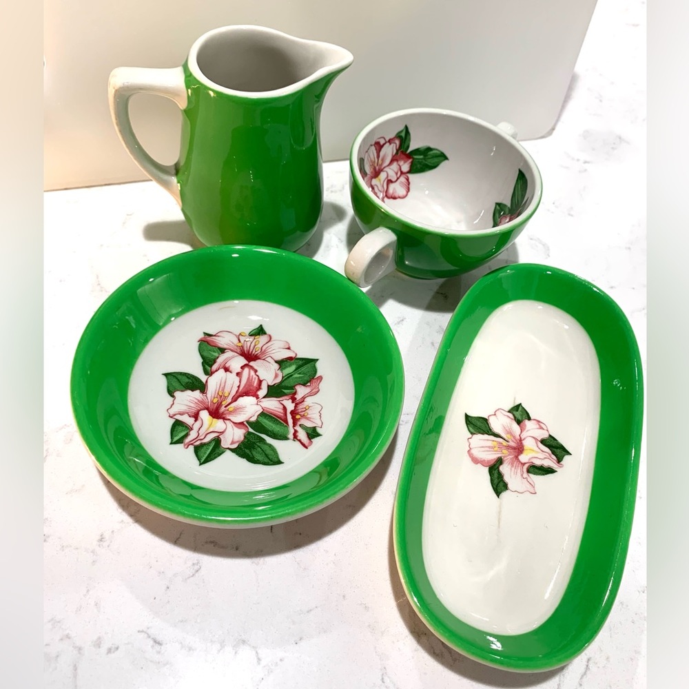 Striking Vintage Shenango china tea set.